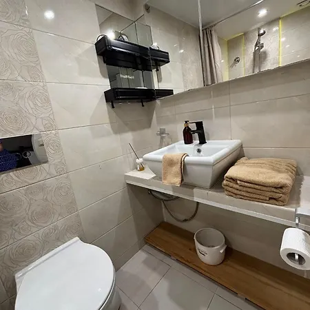 Parrot Main Station Cracow 아파트 크라쿠프